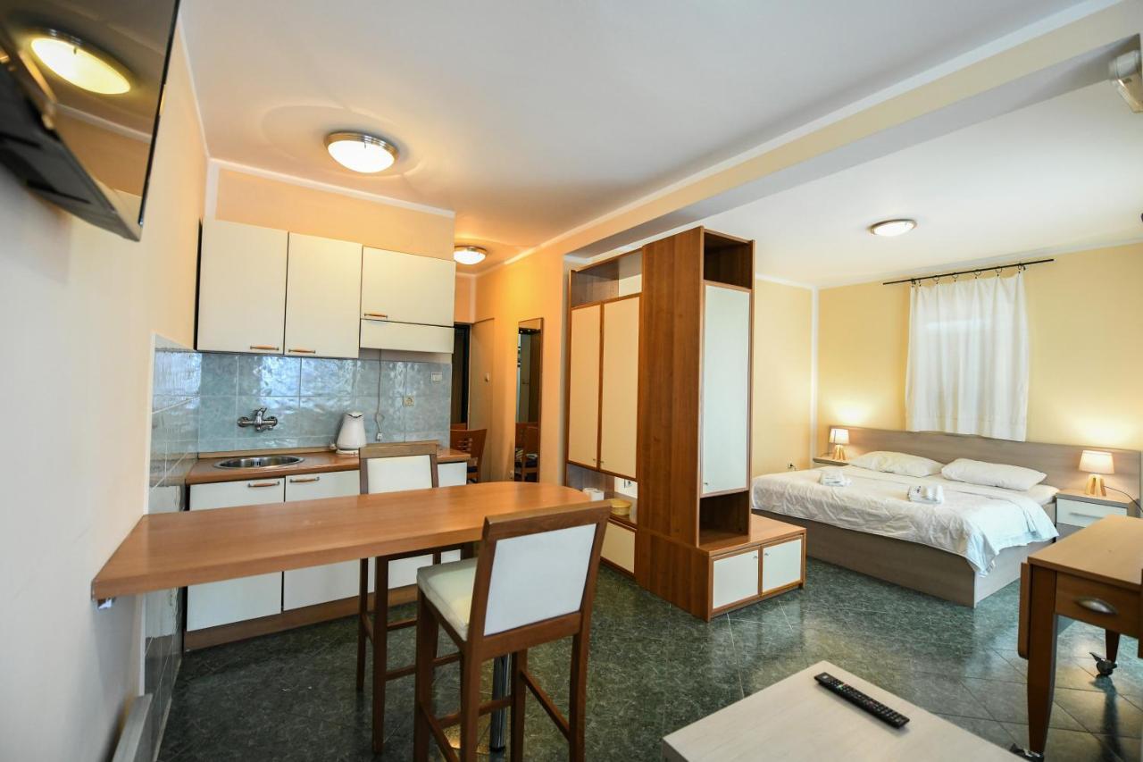 Jolly Apartments Budua Esterno foto